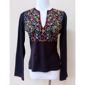 DKNY vintage Y2K floral embroidered top
